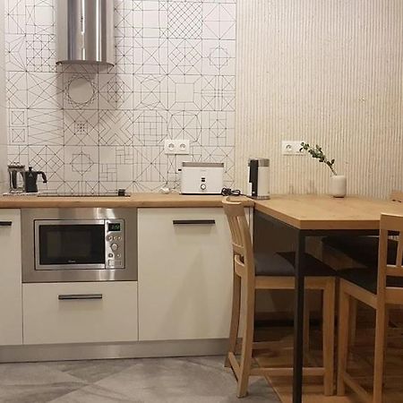 Lviv Wall Street Apt מראה חיצוני תמונה